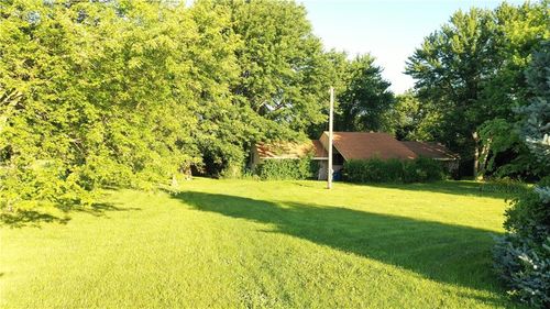 37720 Bethel Church Rd, Osawatomie, KS, 66064-4257 | Card Image