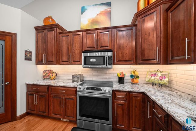 4400 E Aster Cir, House other with 5 bedrooms, 4 bathrooms and null parking in Sioux Falls SD | Image 5