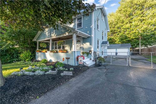 688 Howard Rd, Gates, NY, 14624-1721 | Card Image