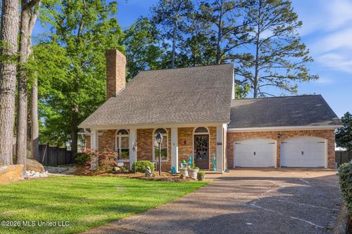 135 Winter Teal Pl, Madison, MS, 39110-9282 | Card Image