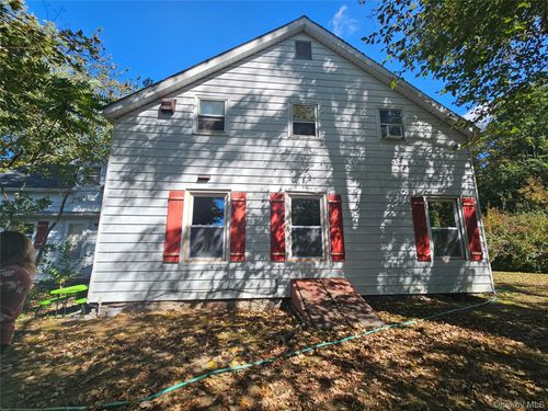 101 Randall St, Florida, NY, 10921-1009 | Card Image