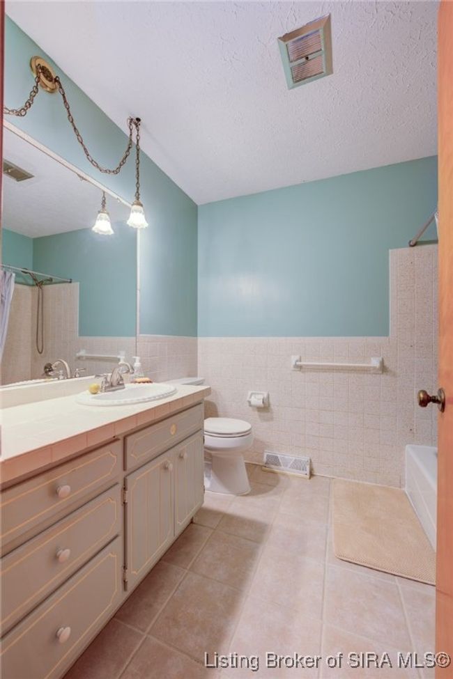 4250 Corydon Ridge Rd Ne, Home with 3 bedrooms, 3 bathrooms and null parking in Corydon IN | Image 17