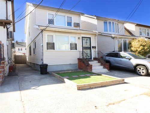 59 159th St, Fresh Meadows, NY, 11365-1411 | Card Image