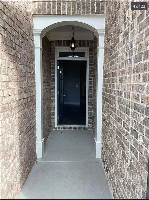 2425 Morgan Place Dr, Buford, GA, 30519-3205 | Card Image
