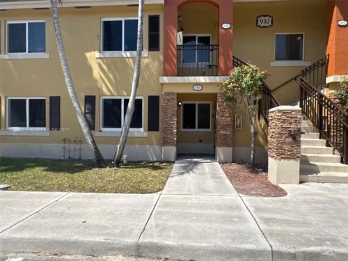unit-102-930 Ne 33rd Ter, Homestead, FL, 33033-5331 | Card Image
