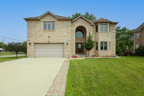 200 Ahmed Ct, Glendale Heights, IL, 60139-2755 | Card Image