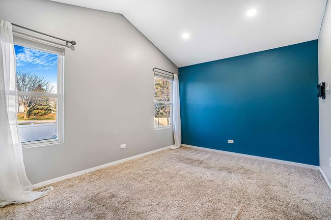 5741 Lake Pointe Dr, House other with 2 bedrooms, 3 bathrooms and 2 parking in Plainfield IL | Image 9