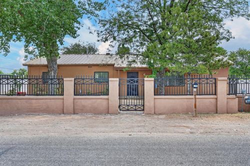 5648 Greer Loop Loop Sw, Albuquerque, NM, 87105 | Card Image