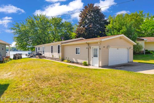 1970 Seneca Trl, West Branch, MI, 48661-9723 | Card Image