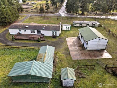 221 E Little Bear Ln, Shelton, WA, 98584-9672 | Card Image