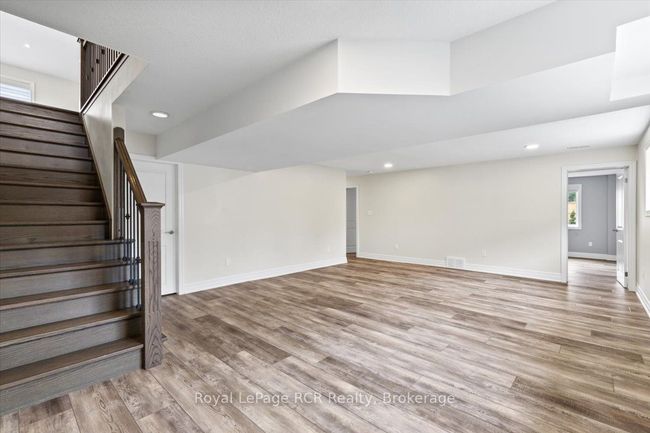 111 Macdonald Cres, House other with 4 bedrooms, 3 bathrooms and 4 parking in Grey ON | Image 23