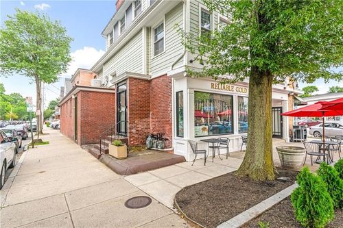 201-501 Angell St, Providence, RI, 02906-4467 | Card Image