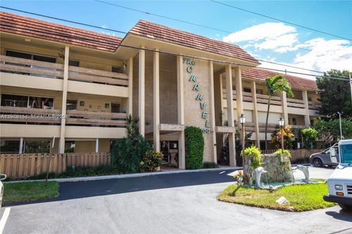 apt-114-1700 Se 15th St, Fort Lauderdale, FL, 33316-3042 | Card Image