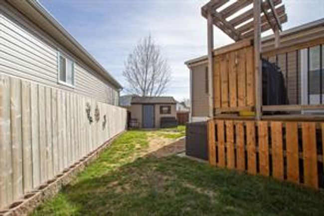 2300 13 St N, Home with 3 bedrooms, 2 bathrooms and 2 parking in Lethbridge AB | Image 23
