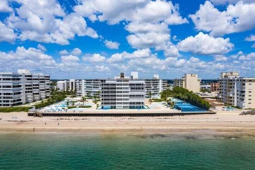 923-3546 S Ocean Blvd, South Palm Beach, FL, 33480-5739 | Card Image