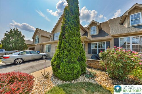 4034 Evergreen Rd, Allentown, PA, 18104-4452 | Card Image