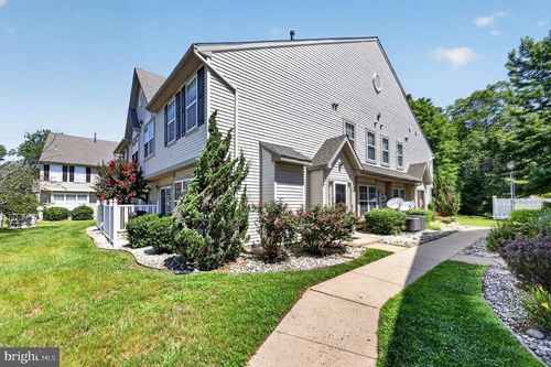 203 Tanglewood Dr, Sicklerville, NJ, 08081-1154 | Card Image