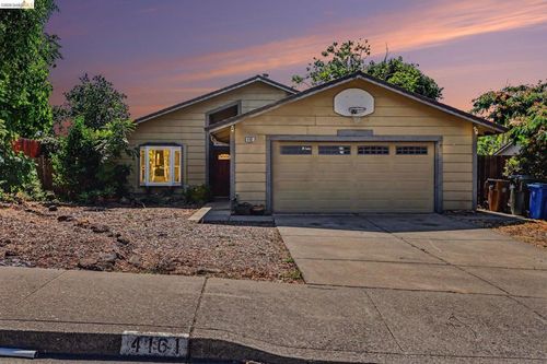 4161 S Royal Links Cir, Antioch, CA, 94509 | Card Image