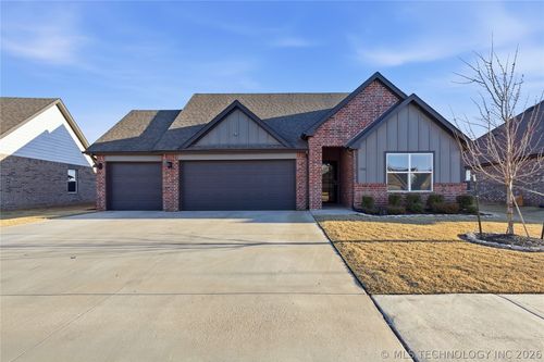 7220 E 154th Pl S, Bixby, OK, 74008-4374 | Card Image
