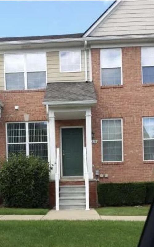 21-13335 St Ervin Avenue, Detroit, MI, 48215 | Card Image