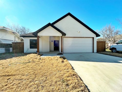 1466 E Morphy St, Fort Worth, TX, 76104-5361 | Card Image