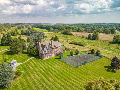 15600 Concession Rd 11, House other with 5 bedrooms, 6 bathrooms and 18 parking in Schomberg ON | Image 1