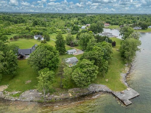 27 Berry Lane, Wolfe Island, ON, K0H2Y0 | Card Image