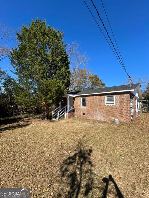 1545 Anthony Rd, Macon, GA, 31206-3115 | Card Image