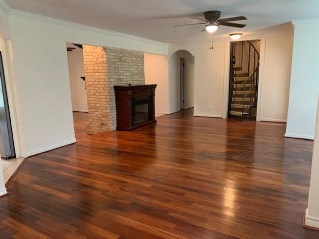 15025 Stagecoach Rd, House other with 5 bedrooms, 3 bathrooms and 1 parking in Stagecoach TX | Image 11
