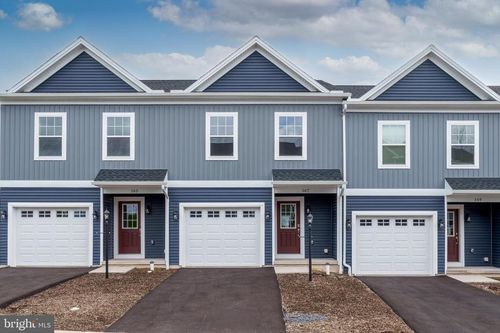 167 Highpoint Park Dr, PLEASANT GAP, PA, 16823-9676 | Card Image