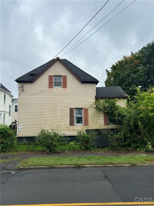 219 Grand Ave, Syracuse, NY, 13204-2723 | Card Image