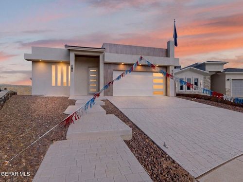 7409 Norte Mesa Ln, El Paso, TX, 79934-5517 | Card Image