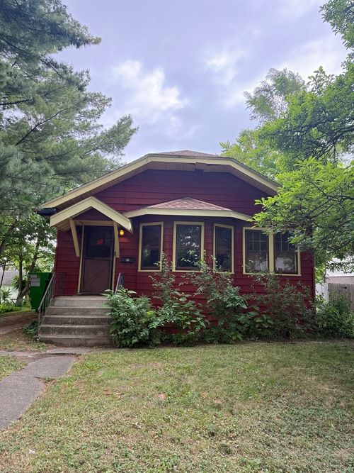 205 S Lincoln St, Westmont, IL, 60559-1917 | Card Image