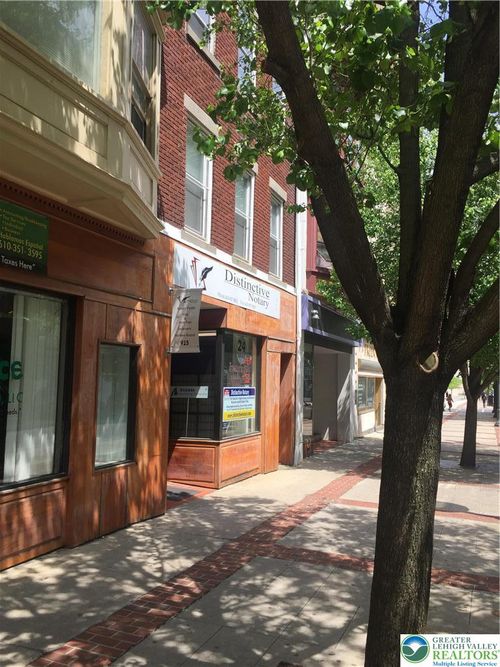 2b-917 W Hamilton Street, Allentown City, PA, 18101 | Card Image