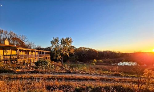 2140 Phillips Rd, Perry, KS, 66073-4023 | Card Image