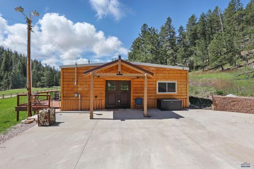 21281 Englewood Rd, Lead, SD, 57754 | Card Image