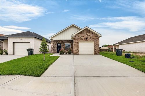 702 W 25th St, Mission, TX, 78572 | Card Image