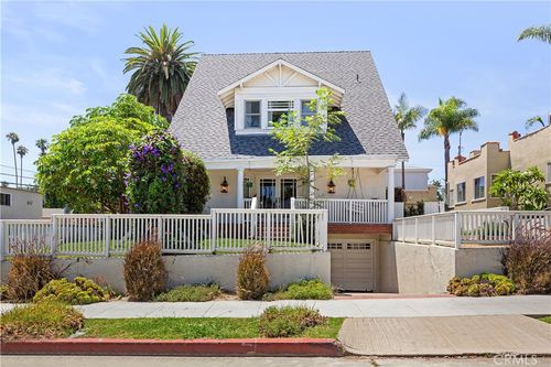 4541 E Broadway, Long Beach, CA, 90803-6204 | Card Image