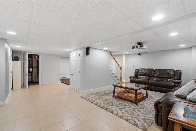 40 Powers Rd, House other with 4 bedrooms, 3 bathrooms and 4 parking in Westford MA | Image 32