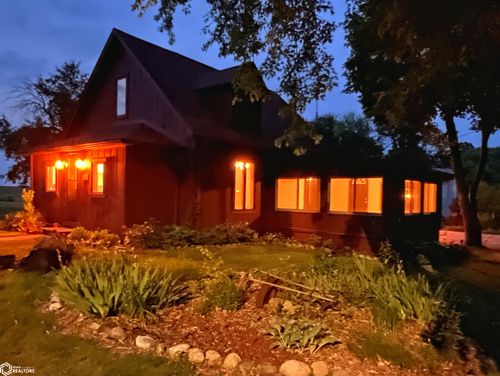 302 N 5th Street, Lanesboro, IA, 51451 | Card Image