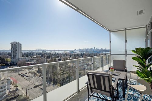 1503-200 Klahanie Crt, West Vancouver, BC, V7P0E4 | Card Image