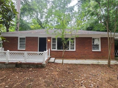 478 Pine Dr, Stone Mountain, GA, 30083 | Card Image