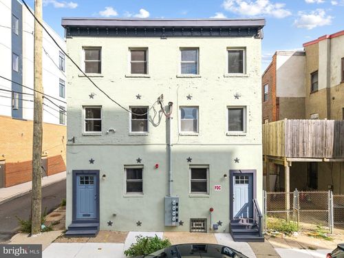 711 W Thompson St, PHILADELPHIA, PA, 19122-4300 | Card Image