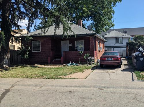 3878 17th Ave, Sacramento, CA, 95820-6471 | Card Image