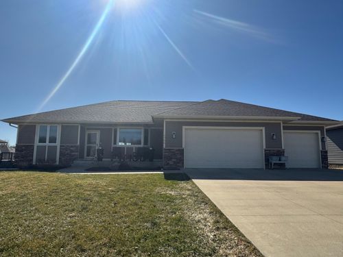 1755 Wood Duck Ln, Owatonna, MN, 55060-6301 | Card Image