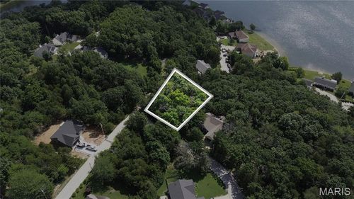 5500 Bon Ron Dr, Hillsboro, MO, 63050-5400 | Card Image