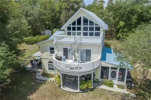 202 Cue Lake Dr, Hawthorne, FL, 32640-4237 | Card Image