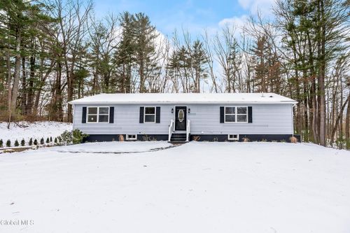 116 Woodin Rd, Halfmoon, NY, 12065-6106 | Card Image