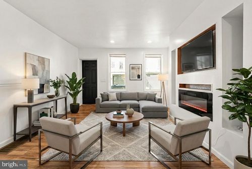 2613 Amber St, PHILADELPHIA, PA, 19125-1403 | Card Image