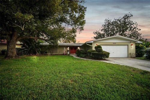 1204 Eckles Dr, TAMPA, FL, 33612-4005 | Card Image